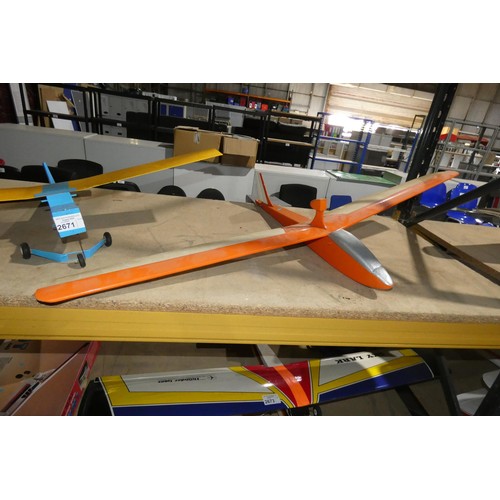 2671 - 3 x model radio controlled aircraft (1 is a glider) wing spans approx 134cm / 53 inches , 102cm / 40... 