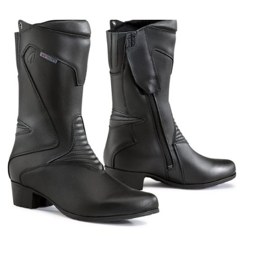 1030 - 3 x various pairs of Forma womens motorcycle boots comprising 1 x pair of Swift Lady Dry size EUR 37... 