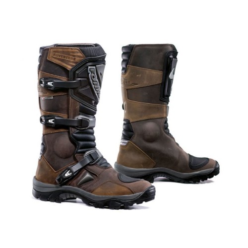 1028 - 3 x various pairs of Forma motorcycle boots comprising 1 x pair of Adventure Brown size EUR 41, 1 x ... 