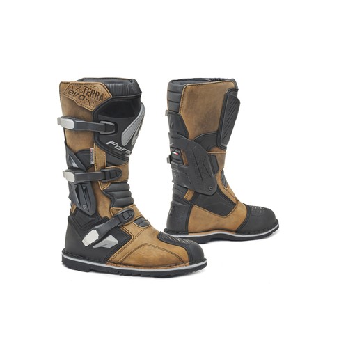 754 - A pair of Forma Terra Evo Dry Brown motorcycle boots RRP £277 size EUR 48