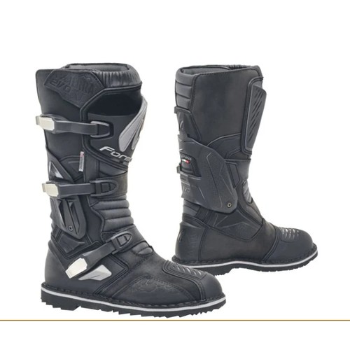 1018 - 2 x pairs of Forma Terra Evo motorcycle boots RRP £277 each both size EUR 42 - 1 x black and 1 x bro... 