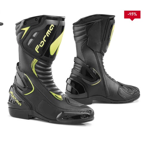 1026 - 3 x various pairs of Forma Freccia motorcycle boots all size EUR 42 RRP £450 + combined