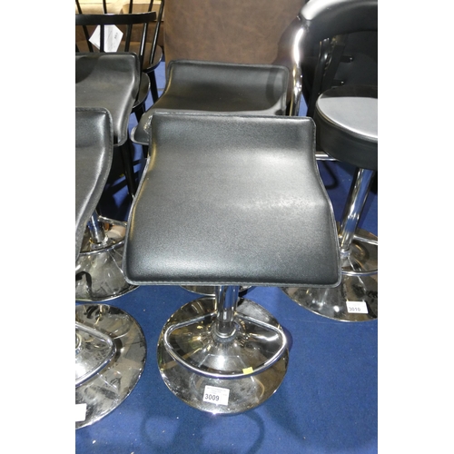 3009 - 2 x adjustable height stools with black seat pads