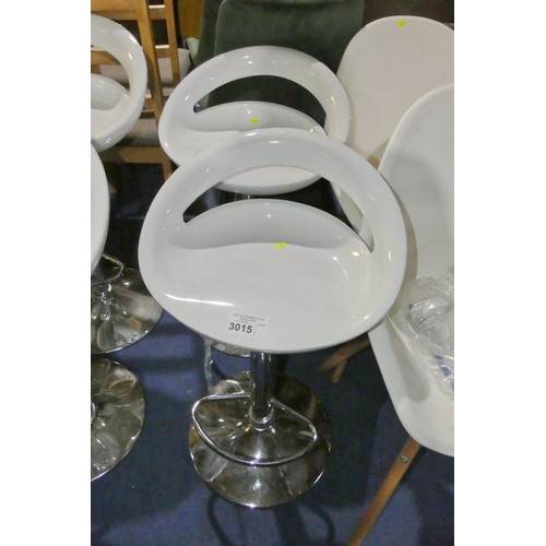 3015 - 2 x adjustable height stools with white plastic seats