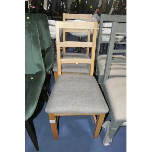 3049 - 2 x wood framed ladder back dining chairs with light grey seat pads