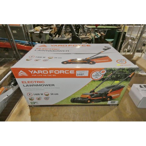 3107 - 1 x Yardmate electric lawnmower 1400w, 34cm, 240v - Appears to be boxed and unused