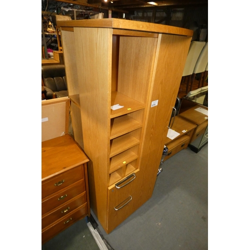 3256 - 1 x Knoll wood effect combination storage / wardrobe unit approx 61 x 61 x 166cm high