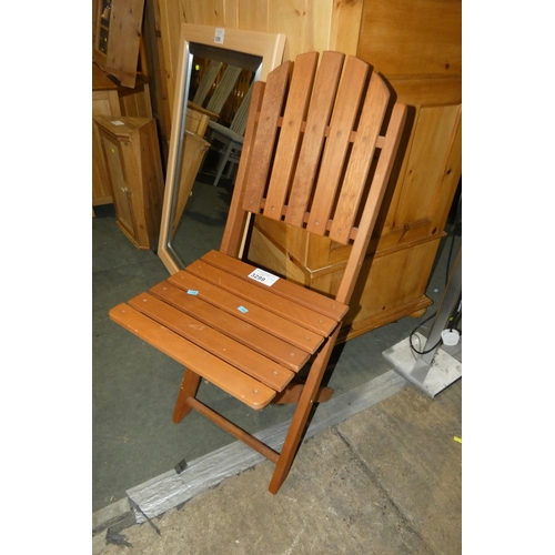 3299 - 1 x folding wooden garden chair