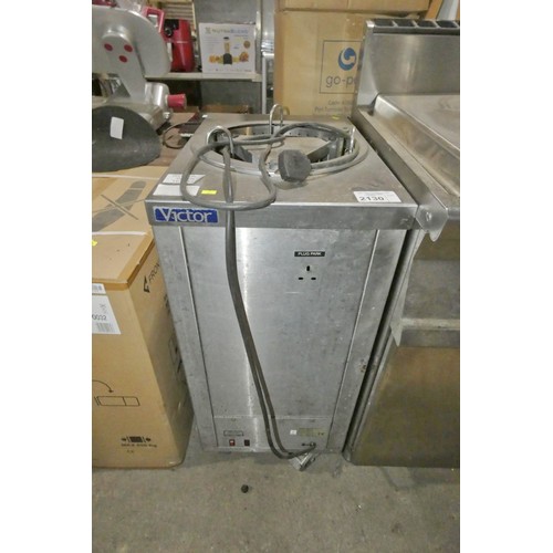 2130 - A commercial stainless steel mobile single cavity plate warmer by Victor - trade. Tested Working