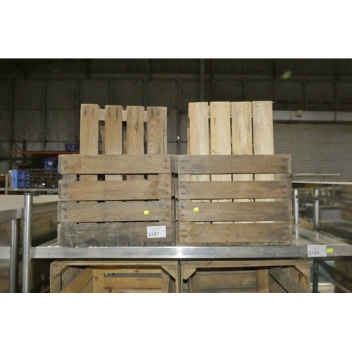 2187 - 4 x decorative wooden crates