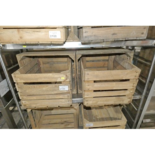 2189 - 4 x decorative wooden crates