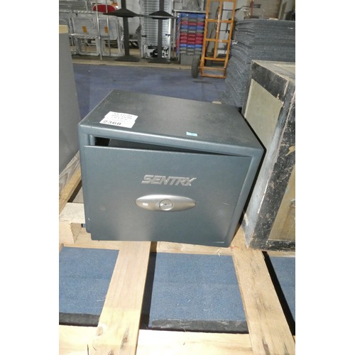 2368 - 1 x Sentry safe approx 37 x 30 x 30cm high - Keys in auction office