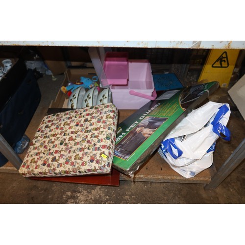 3206 - A quantity of various items including x VAX steam mop 240v, 1 home pole dancing pole, ornaments, a p... 