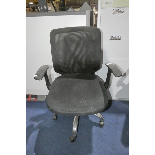 2420 - 1 x black upholstered office swivel chair with mesh back