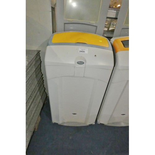 2455 - 1 x Nexus grey plastic recycling bin