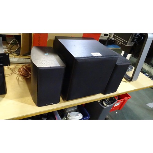 3536 - A Subwoofer by Wharfedale type Diamond SW150 & A pair of matching Diamond 9.1 speakers - trade