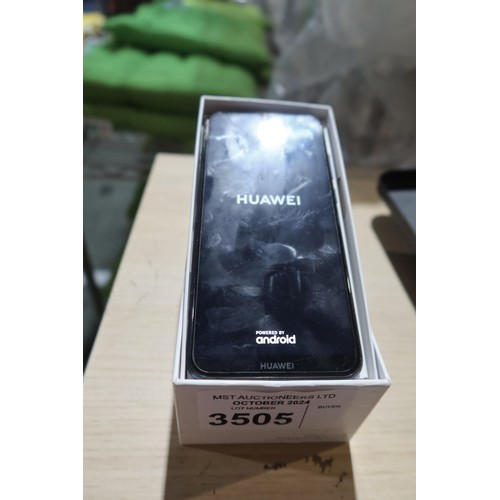 3505 - A smart touch screen mobile phone by Huawei type Y6 MRD-LX1 - 2019 32gb, 2gb ram, Unknown if unlocke... 