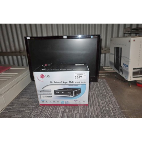 3547 - A 22inch Samsung pc monitor and an external disc writer - trade