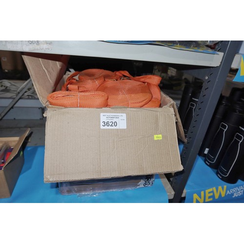 3620 - A box of orange fixing straps