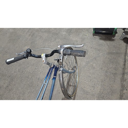 3182 - 1 x Raleigh Wisp womens road bicycle