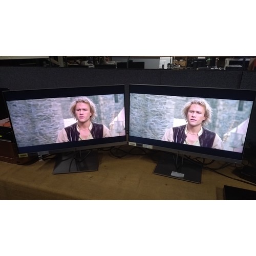 3465 - 2 x 24 inch HD display monitors by HP type E243 - trade