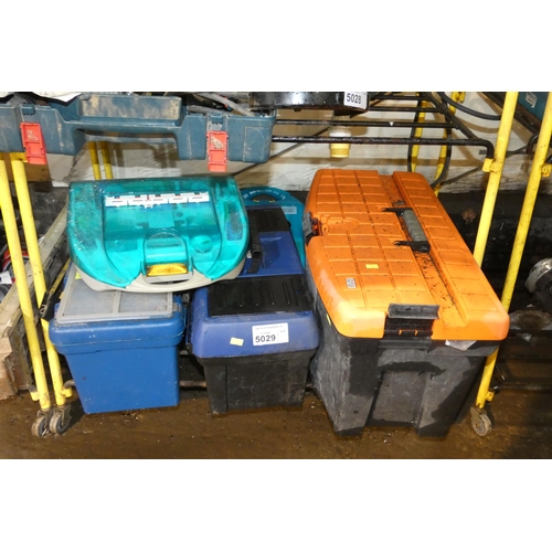 5029 - 3 x plastic tool boxes with various contents and 2 x first aid kits. Contents of 1 shelf