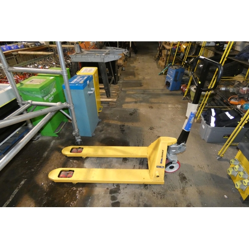 5035 - 1 x set of Total Source yellow metal pallet trucks capacity approx 2500kg