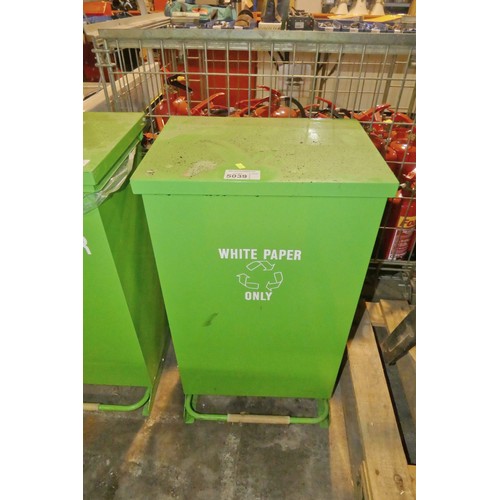 5039 - 1 x green metal paper / cardboard recycling bin