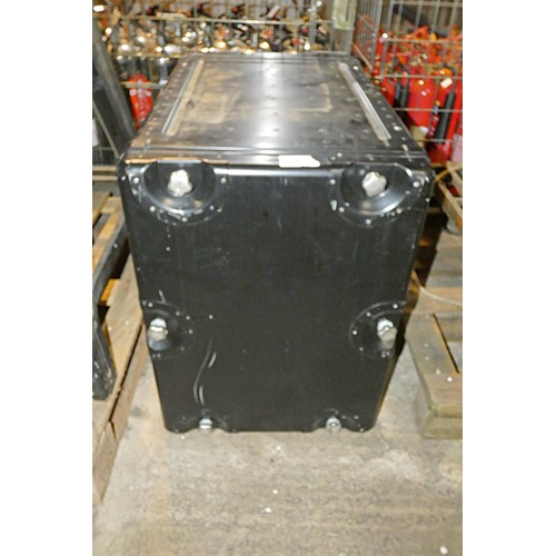 5041 - 1 x black painted aluminum flight case approx 54 x 87 x 73cm high