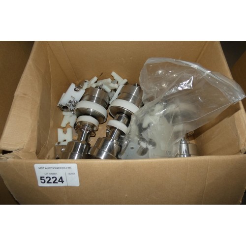 5224 - 1 box containing various items including 3 x PHT 20 units by Ogura Clutch Co.