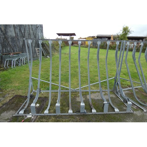 6105 - 1 x Bicycle storage rack measuring approx 308cm l x 114cm w. Suitable for up to 10 bikes