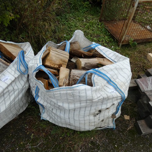 6124 - 1 x dumpy bag containing a quantity of various wood offcuts