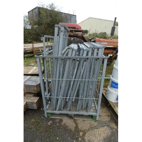 6129 - 5 x collapsible metal stillages that sit on a pallet, 4 measure approx 120cm w x 101cm dx 110cm high... 