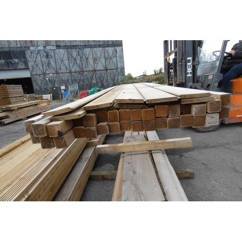 6134 - A quantity of timber comprising of 4.5cm x 4.5cm and tongue and groove, lengths vary up to approx 48... 