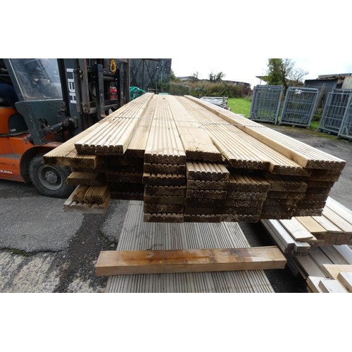 6140 - 44 x lengths of wooden decking board, each measuring approx 12cm x 3cm, lengths vary up to approx 36... 