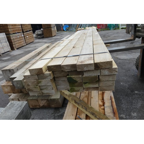 6146 - 29 x lengths of timber comprising of 9cm x 4cm, lengths vary up to approx 240cm long - Top stack