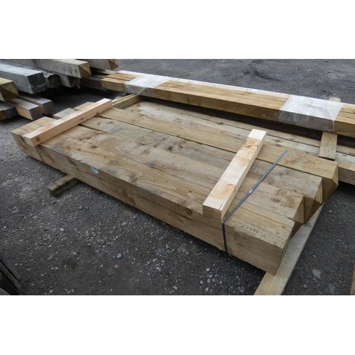 6157 - 4 x wooden posts each measuring approx 20cm x 20cm, lengths vary up to approx 235cm long - Bottom st... 