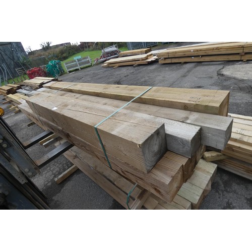 6158 - 9 x various wooden posts comprising of 20cm x 20cm, 12.5cm x 12.5cm and 15cm x 15cm, lengths vary up... 