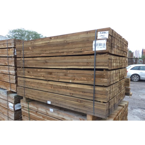 6177 - 252 x lengths of timber each measuring approx 10cm x 3.8cm x 170cm long -  Top stack