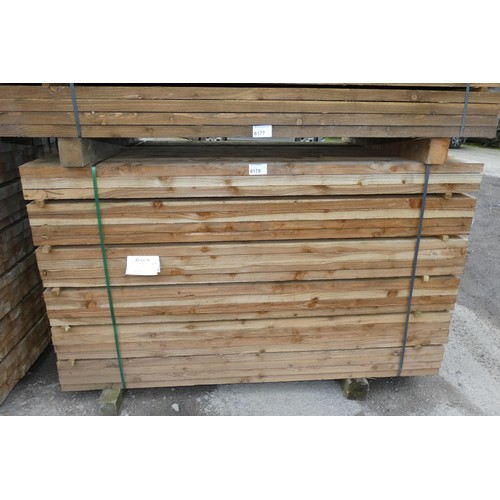 6178 - 252 x lengths of timber each measuring approx 10cm x 3.8cm x 170cm long -  Bottom stack