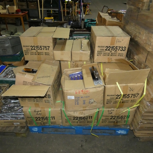 5637 - 1 pallet containing a large quantity of wood chisels and wood chisel sets