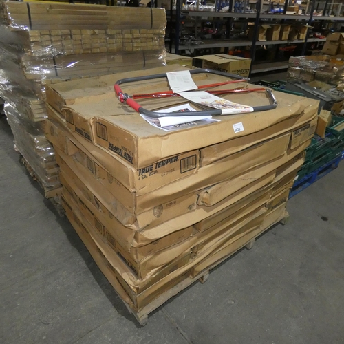 5639 - 1 pallet containing a quantity of True Temper bow saws