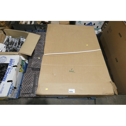 5646 - 1 pallet containing a Glen Dimplex AC6554 electric storage heater model 080714 - Boxed and unused