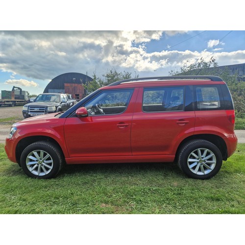 2 - Skoda Yeti  Diesel estate 2.0 Tdi CR 5dr. Red, Reg No: WG64 FDZ, 1st Reg 13/11/2014, 5 spd manual di... 