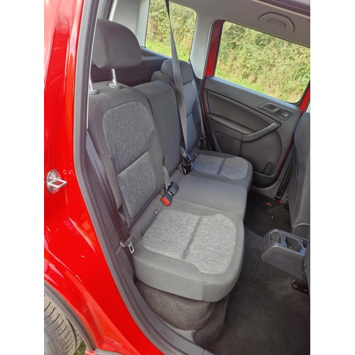 2 - Skoda Yeti  Diesel estate 2.0 Tdi CR 5dr. Red, Reg No: WG64 FDZ, 1st Reg 13/11/2014, 5 spd manual di... 