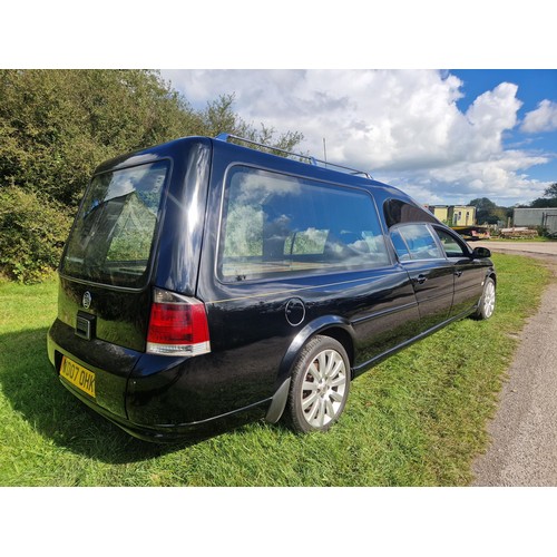 3 - Vauxhall Signum EXCL 16V A Hearse, Black, reg: WD07 OHK, 1st Registered 27/04/2007, Automatic transm... 