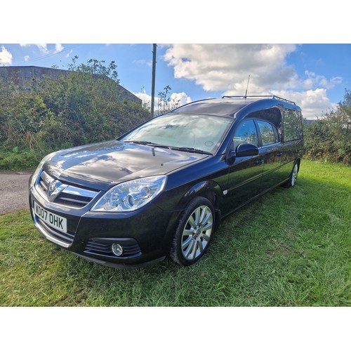 3 - Vauxhall Signum EXCL 16V A Hearse, Black, reg: WD07 OHK, 1st Registered 27/04/2007, Automatic transm... 