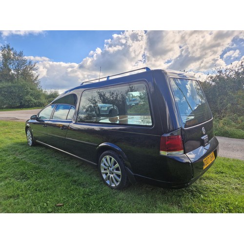 3 - Vauxhall Signum EXCL 16V A Hearse, Black, reg: WD07 OHK, 1st Registered 27/04/2007, Automatic transm... 