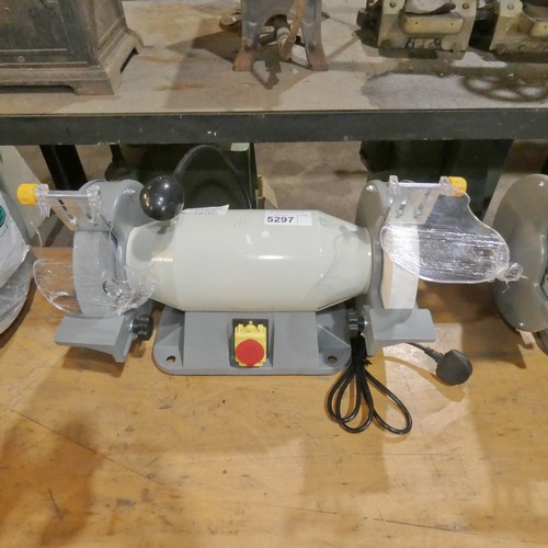 5297 - 1 x Professional AP200SRG slow running bench top grinder 240v (SP022166) Tested working - noisy bear... 