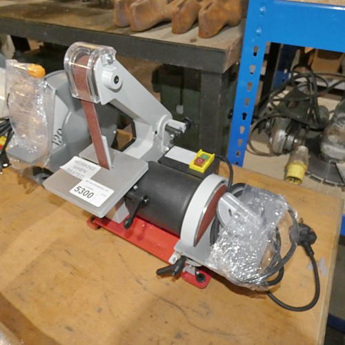 5300 - 1 x Workshop AW125BDS mini belt & disc bench top sander 240v (SP022321) Tracking has been adjusted a... 